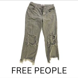 FREE PEOPLE We The Free- Maggie Mid Rise Straight- Leg Jeans. Size 26. MSRP: $78